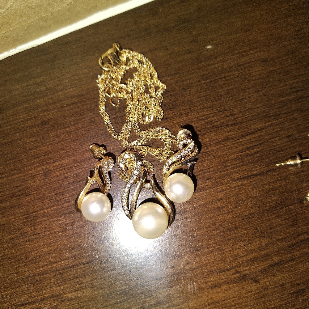 Necklace